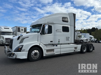 2017 Volvo VNL 780 6x4 Cabina con cuccetta per trattore stradale