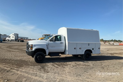 2023 Chevrolet Silverado 4500HD 4x4 Utility Truck (Unused)