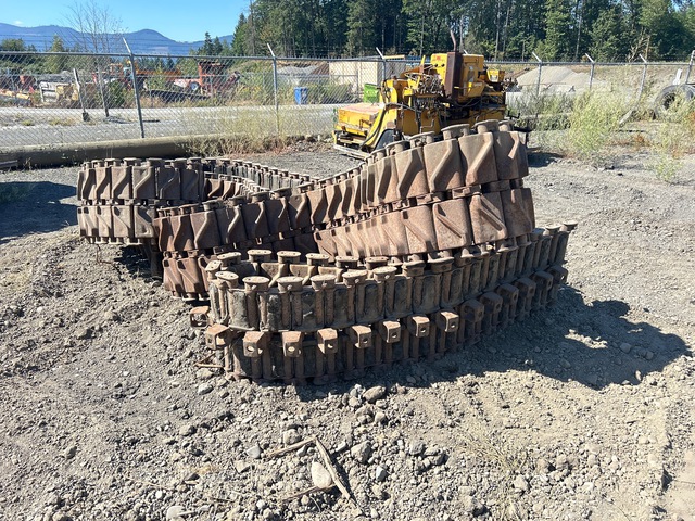 Tracks - Fits Traxxon Tank Drill 23”