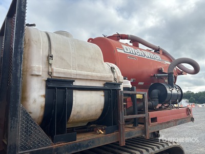 2013 Ditch Witch FX30 800 gal Vacuum Excavation Unit