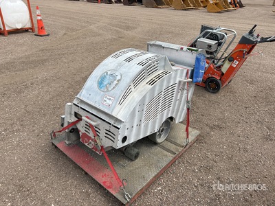 Soff-Cutt 4200 Concrete Saw
