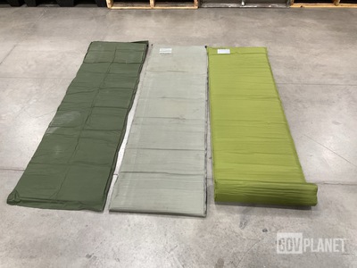 (68) Self-Inflating Sleeping Mats
