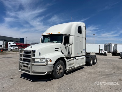 2017 Mack CXU613 Pinnacle 6x4 Cabeza Tractora Cabina Dormitorio