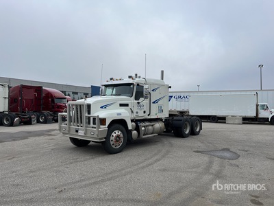 2019 Mack PI64T 6x4 Ciągnik siodłowy T/A z kabiną sypialną