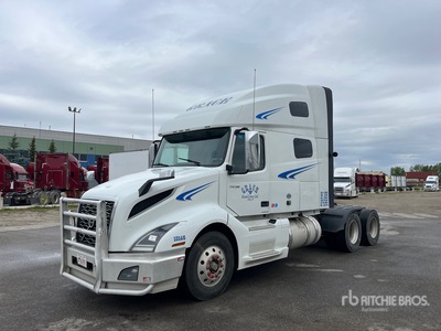 2020 Volvo VNL760 6x4 T/A Sleeper Truck Tractor