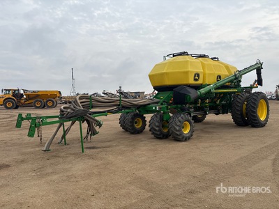 2019 John Deere 1910 550 bu Tow-Behind Carrello pneumatico