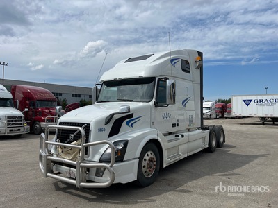 2018 Volvo VNL 6x4 تراكتور شاحنة كابينة النوم (ثنائية المحور)