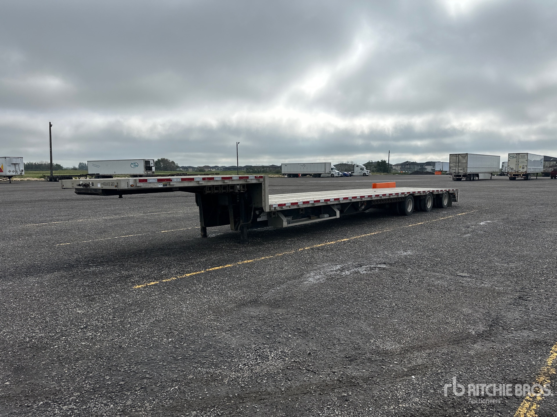 2019 Wilson 53 ft Tri/A Spread Axle Step Deck Trailer