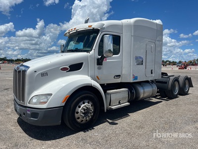 2014 Peterbilt 579 6x4 T/A Sleeper Truck Tractor