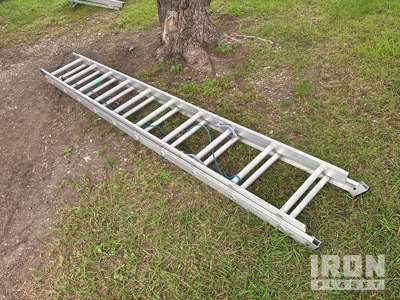 17 ft Extendable Aluminum Ladder