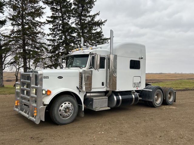 2007 Peterbilt 379 6x4 T/A Sleeper Truck Tractor