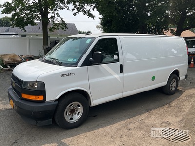 2019 Chevrolet EXPRESS 3500 Cargo Van