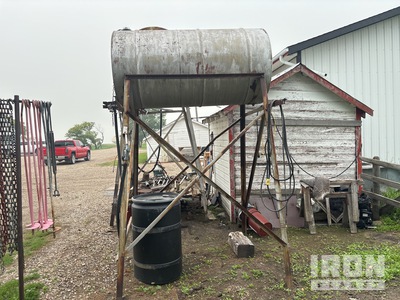 300 gal Steel Tank