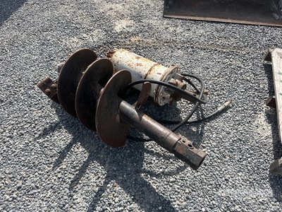 2020 Belltec LC200 Auger Attachment