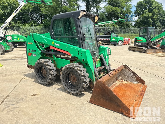 MINI CARGADOR SOBRE RUEDAS 2017 BOBCAT S550