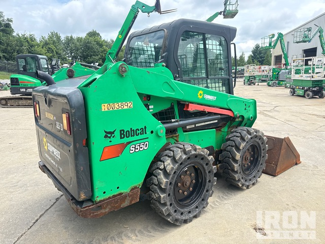 MINI CARGADOR SOBRE RUEDAS 2017 BOBCAT S550