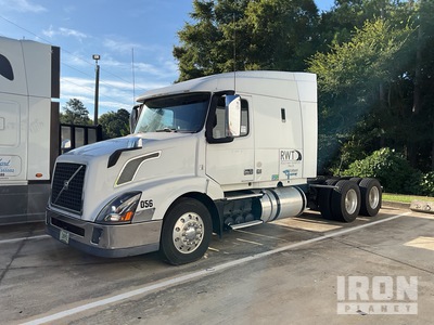 2012 Volvo VNL 6x4 T/A Sleeper Truck Tractor