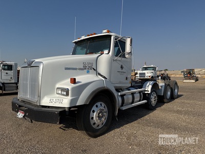 2007 Western Star WB123064S T Heavy Haul w/steerable pusher axle T/A Day Cab Truck Tractor