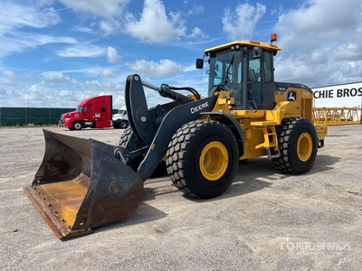 2022 John Deere 644 P-Tier Pala Cargadora