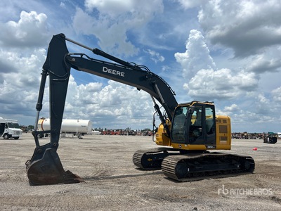 2022 John Deere 245G Excavatrice sur chenilles