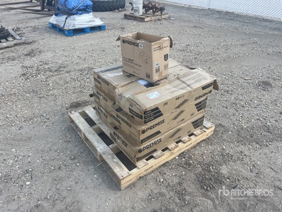 Quantity of Industrial Lighting Fixtures