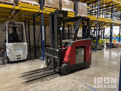 2007 Raymond R50-0400M 4000 lb Electric Forklift