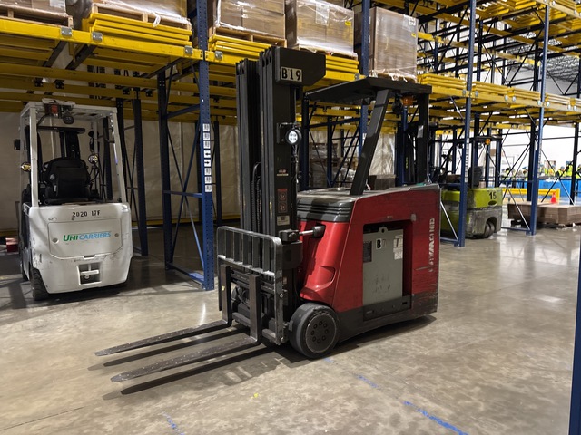 2007 Raymond R50-0400M 4000 lb Electric Forklift