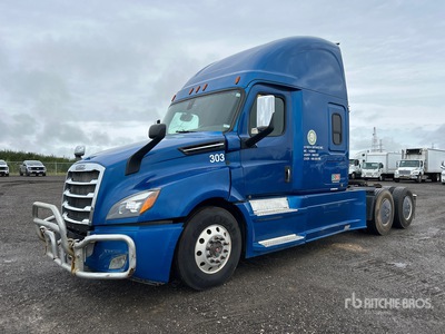 2019 Freightliner Cascadia 126 6x4 T/A Sleeper Truck Tractor