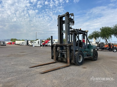 2014 Taylor THD300 30000 lb Pneumatic Tire رافعة شوكية