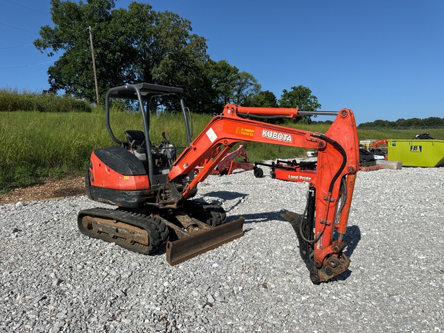 EXCAVADORA KUBOTA KX713S