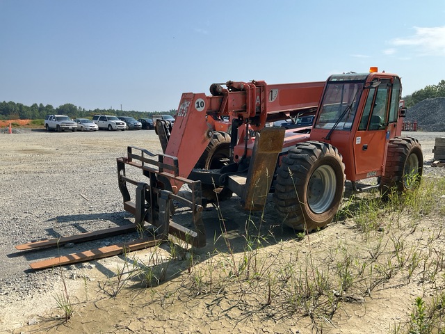 2009 JLG 10054