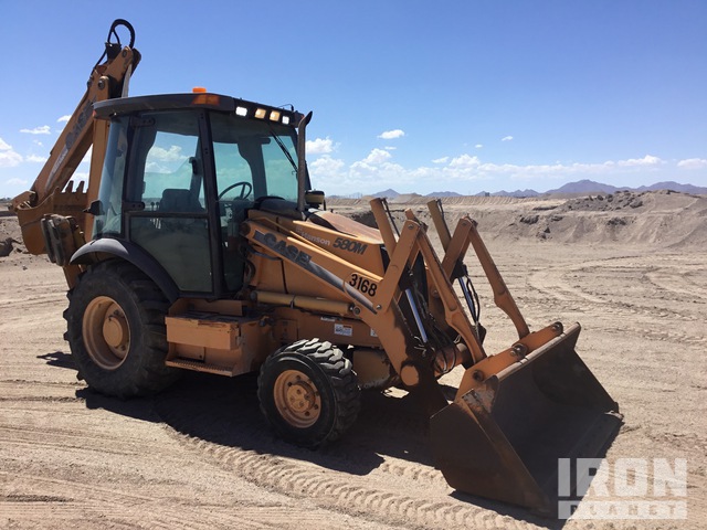 RETROEXCAVADORA 2003 CASE 580M