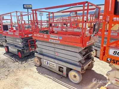 2015 Skyjack SJ III-4632 Electric Scissor Lift (Inoperable)