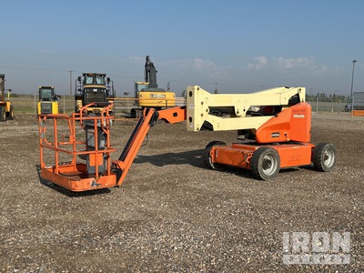 2014 JLG E450AJ 2WD Electric Articulating Boom Lift