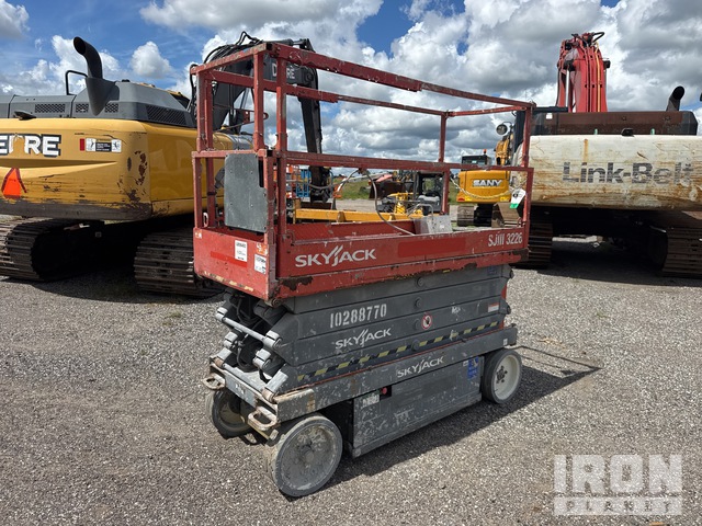 ELEVADOR TIJERA 2014 SKYJACK SJIII3226