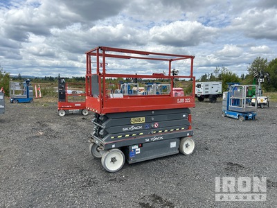 2017 Skyjack SJIII3226 Electric Scissor Lift