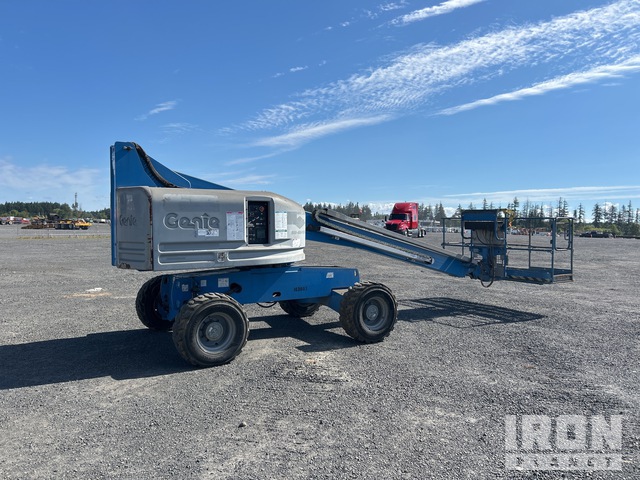 ELEVADOR TELESCóPICO 2016 GENIE 4WD S40