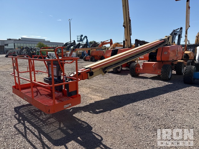 ELEVADOR TELESCóPICO 2016 JLG 4WD 800S