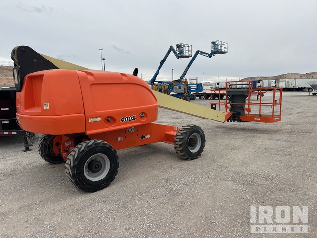ELEVADOR TELESCóPICO 2014 JLG 4WD 400S