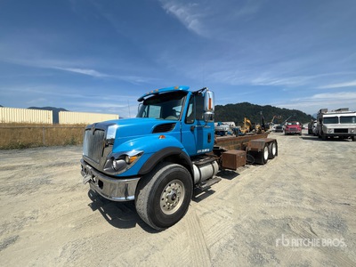 2010 International 7500 6x4 شاحنة لرفع ووضع الحاويات