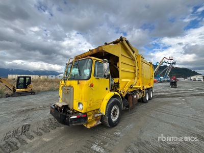 1998 Volvo WX 6x4 Front Loader Müllabfuhrwagen
