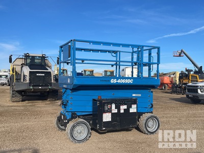 2016 Genie GS-4069 DC Electric Scissor Lift