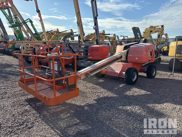 ELEVADOR TELESCóPICO 2015 JLG 4WD 400S