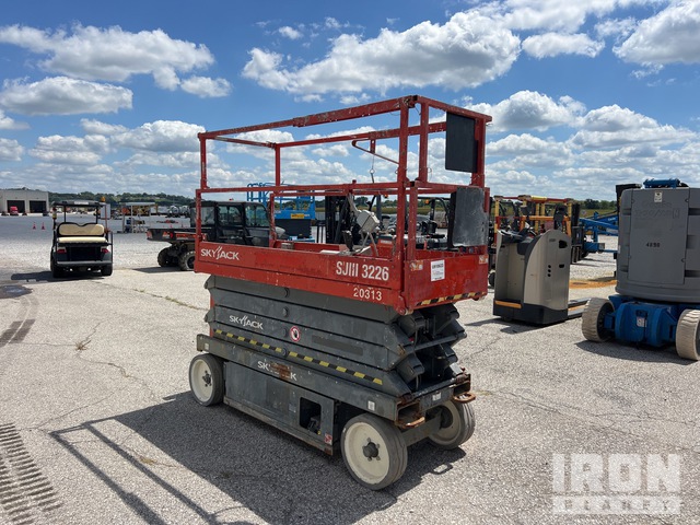 ELEVADOR TIJERA 2015 SKYJACK SJIII3226