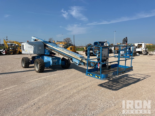 ELEVADOR TELESCóPICO 2014 GENIE 4WD S60X