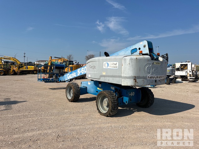 ELEVADOR TELESCóPICO 2014 GENIE 4WD S60X