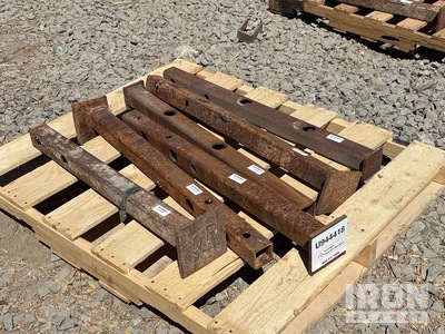 Quantity of (6)   Steel Quik Box Legs