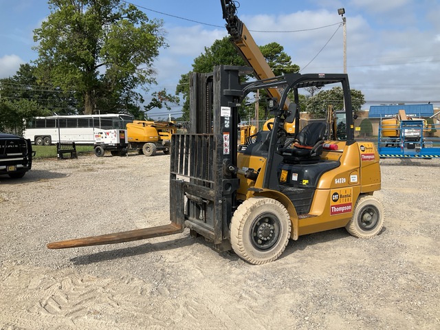 2022 Caterpillar DP40N