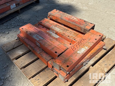 Qty of 8 35 in to 53 in Strut Modular Aluminum Quik Box Trench Shield