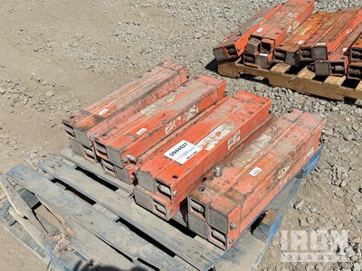 Qty of 8 35 in to 53 in Strut Modular Aluminum Quik Box Trench Shield